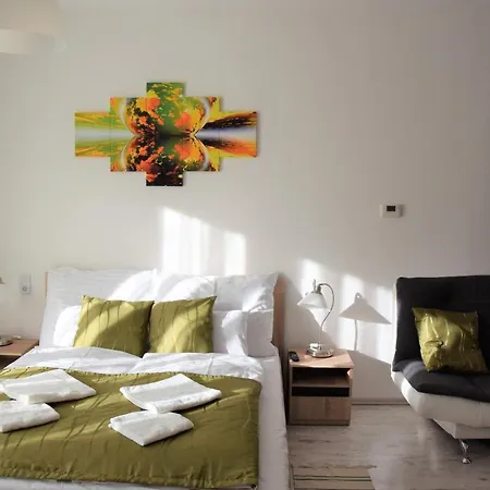 Downtown Apartamento Miskolc